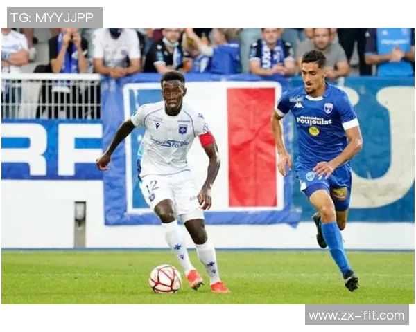 法国全国联赛精彩对决巴斯蒂亚迎战博里奥庆全力争胜 法国全国联赛精彩对决巴斯蒂亚迎战博里奥庆全力争胜